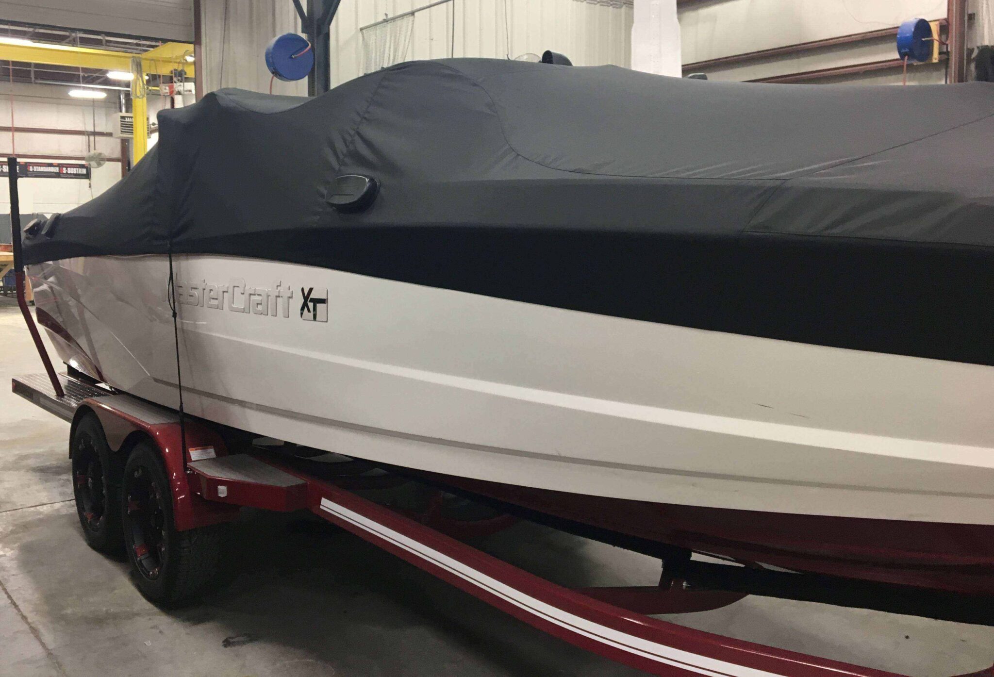 OEM 2022 MASTERCRAFT XT24 W Z6 OVER TOWER, MOORING COVER, BLACK - Poppy ...