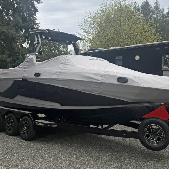 2019-2020 SUPRA SE Boat Cover